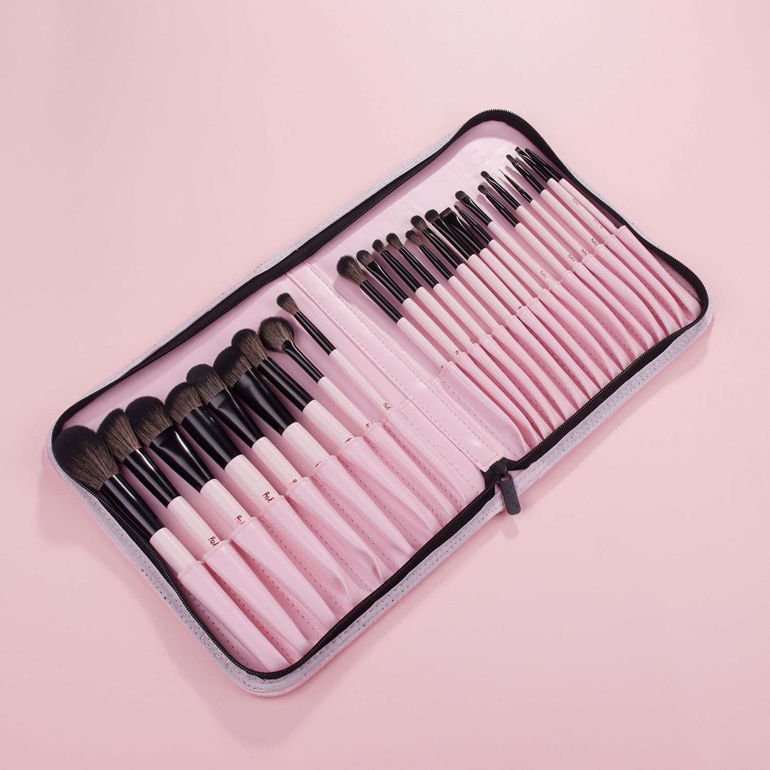 Felic 21 Essentially You On The Go 25pcs Brush Set