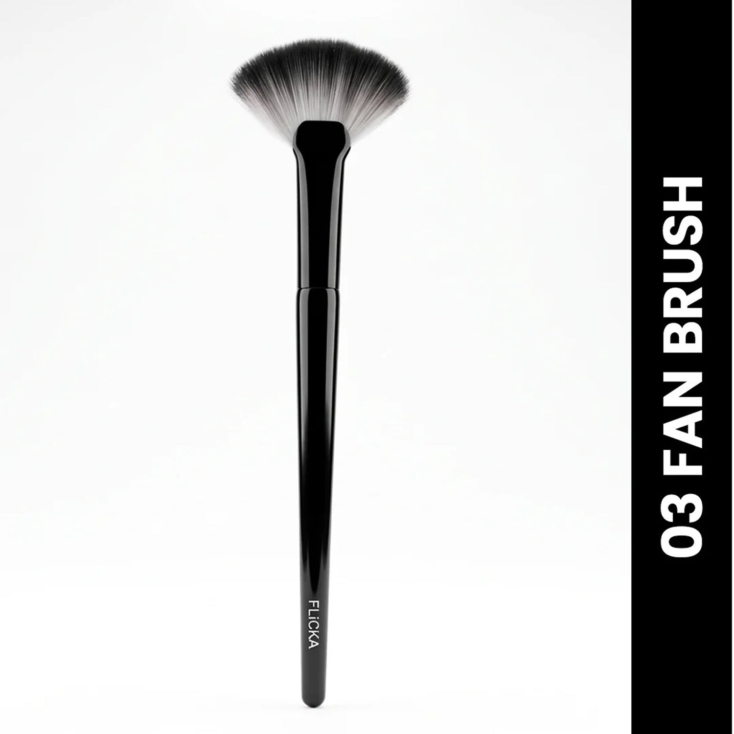 Flicka 03 Fan Brush