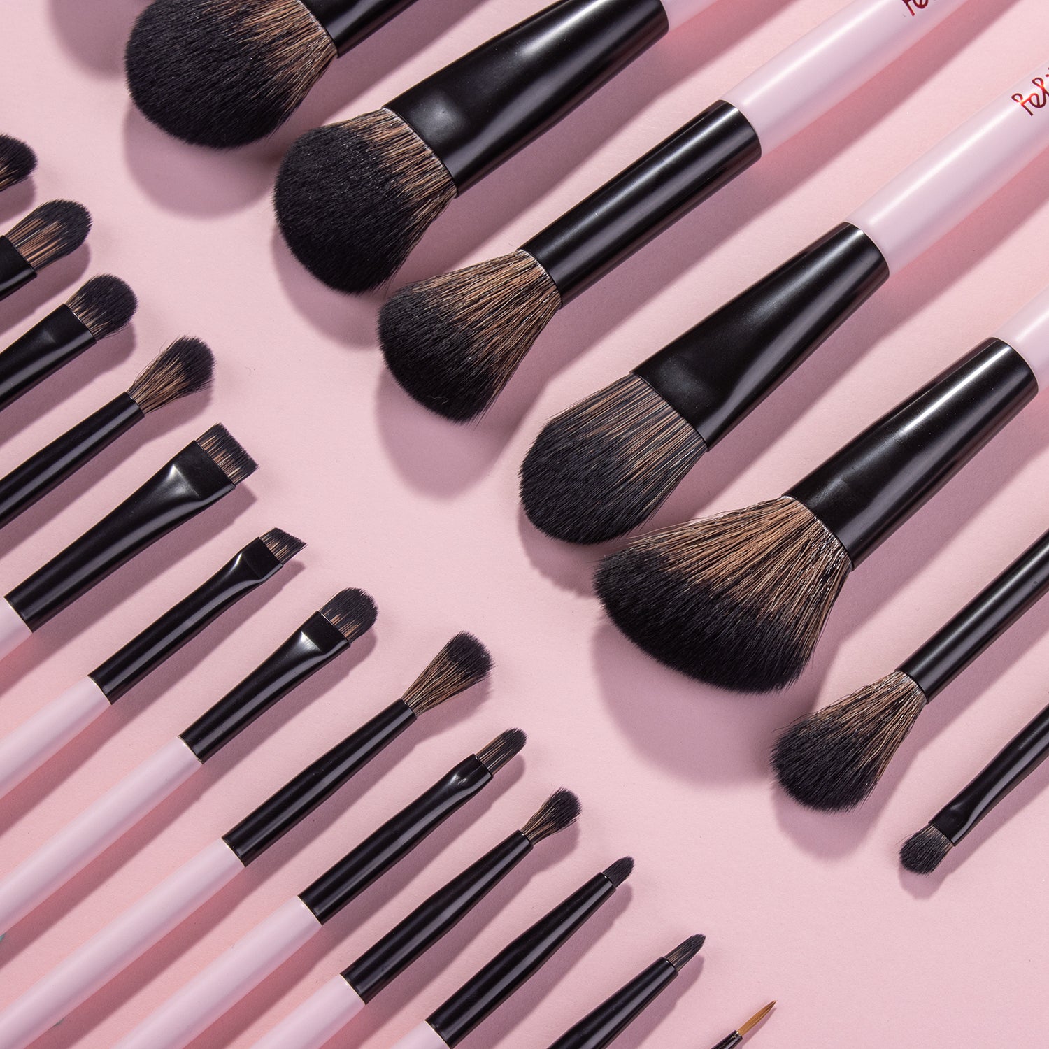 Felic 21 Essentially You On The Go 25pcs Brush Set