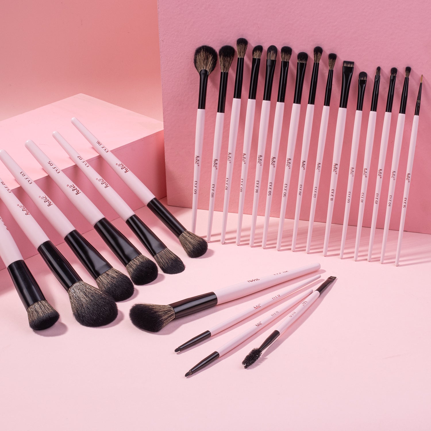 Felic 21 Essentially You On The Go 25pcs Brush Set