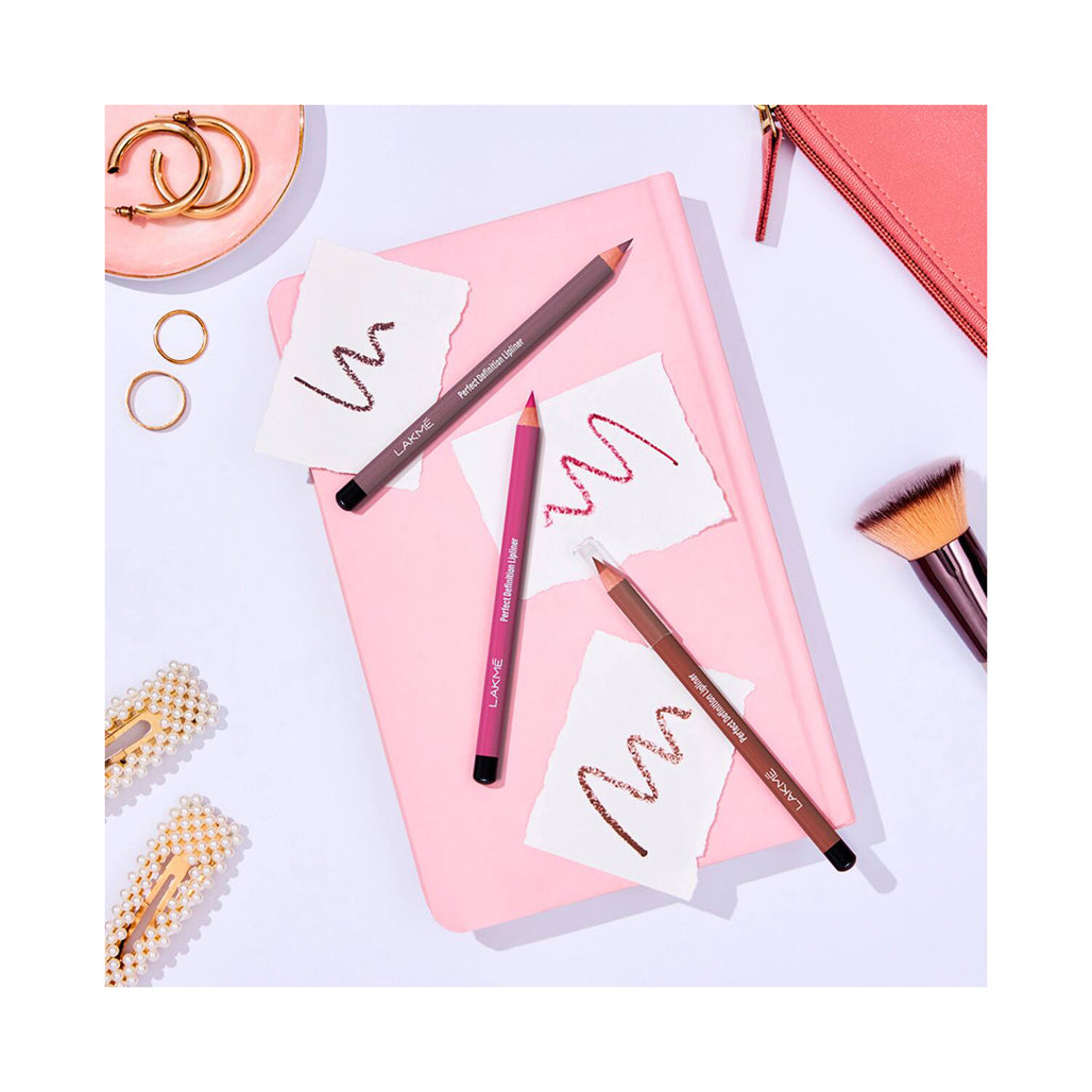 Lakme Perfect Definition Lip Liner 0.78G