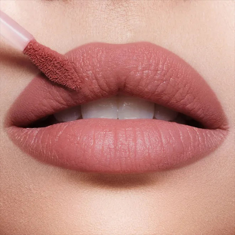 Charlotte Tilbury Air Brush Lip Blur Matte Meets Moisture Liquid Lipstick 6.8Ml