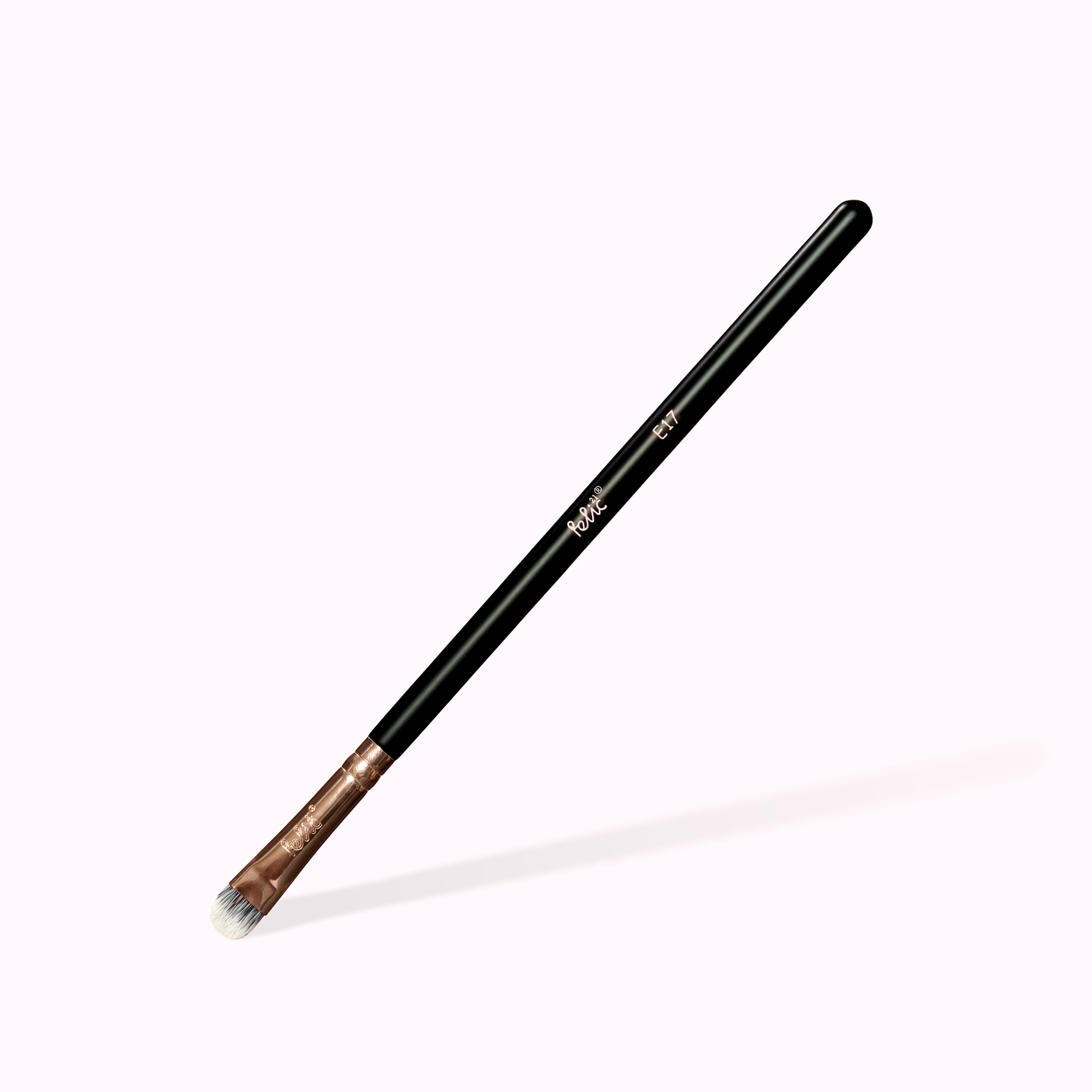 Felic 21 Eye Brush E17 Cut Crease Brush