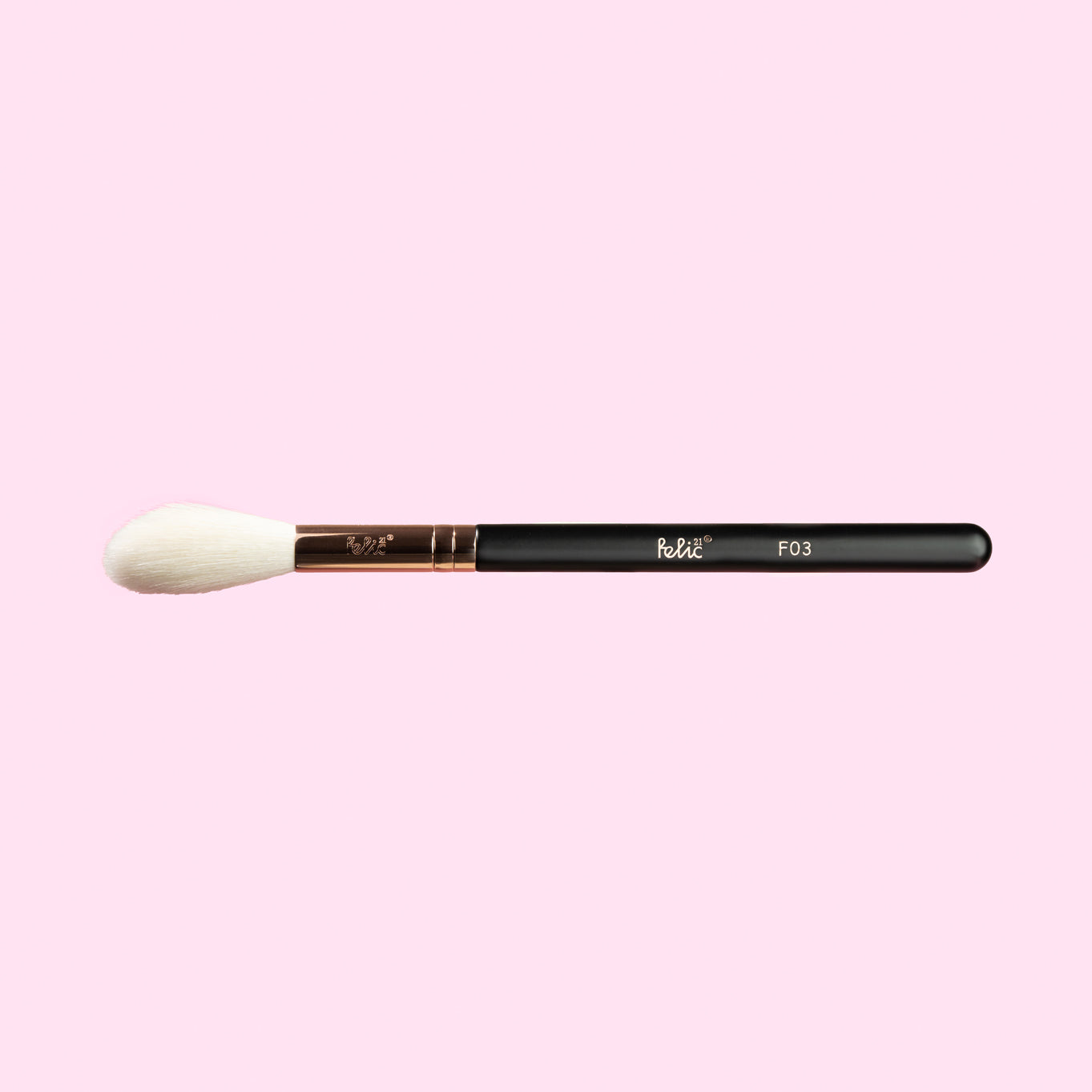 Felic 21 Face Brush F03 Glow Curve Highlighter Brush