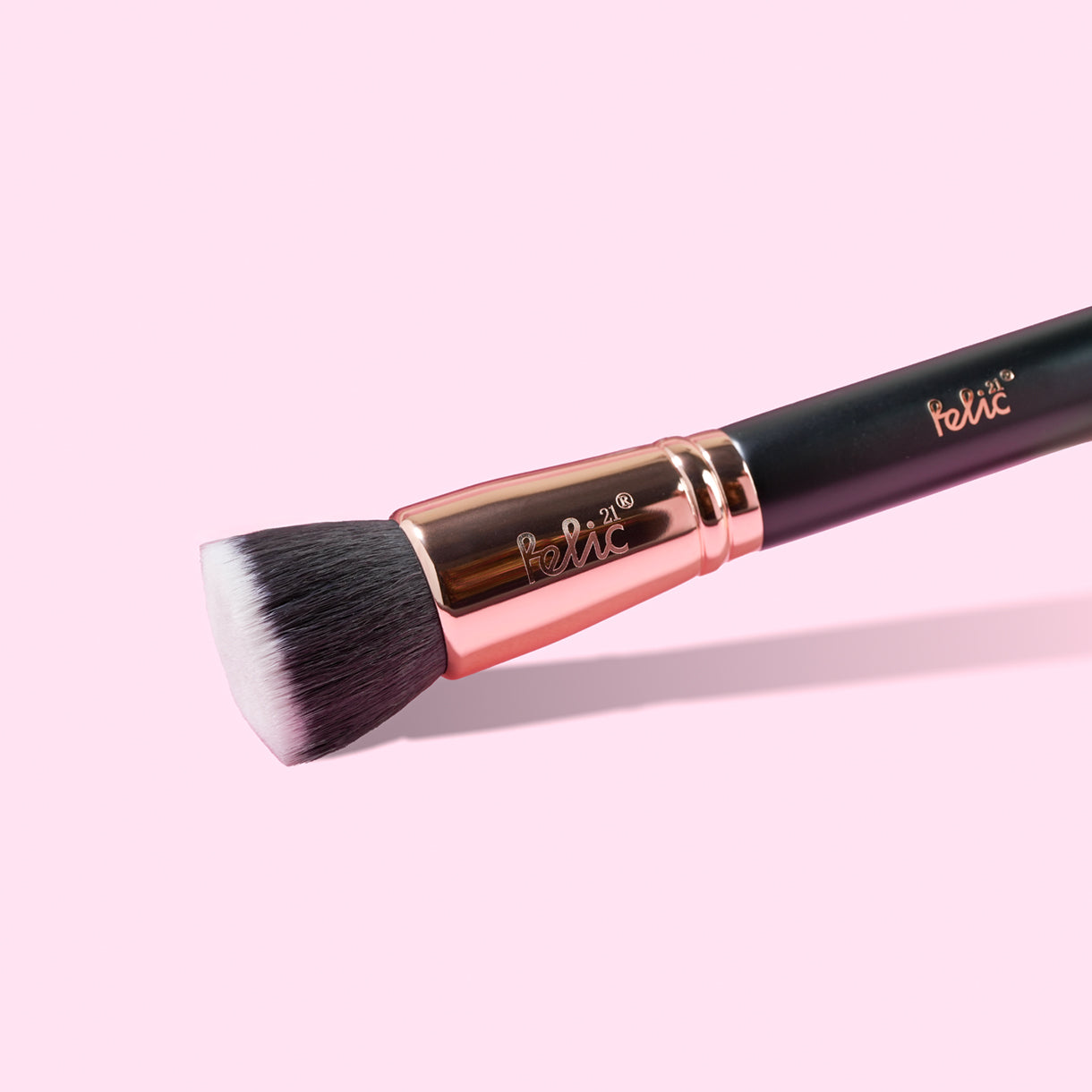 Felic 21 Face Brush F14 Foundation Blending Brush