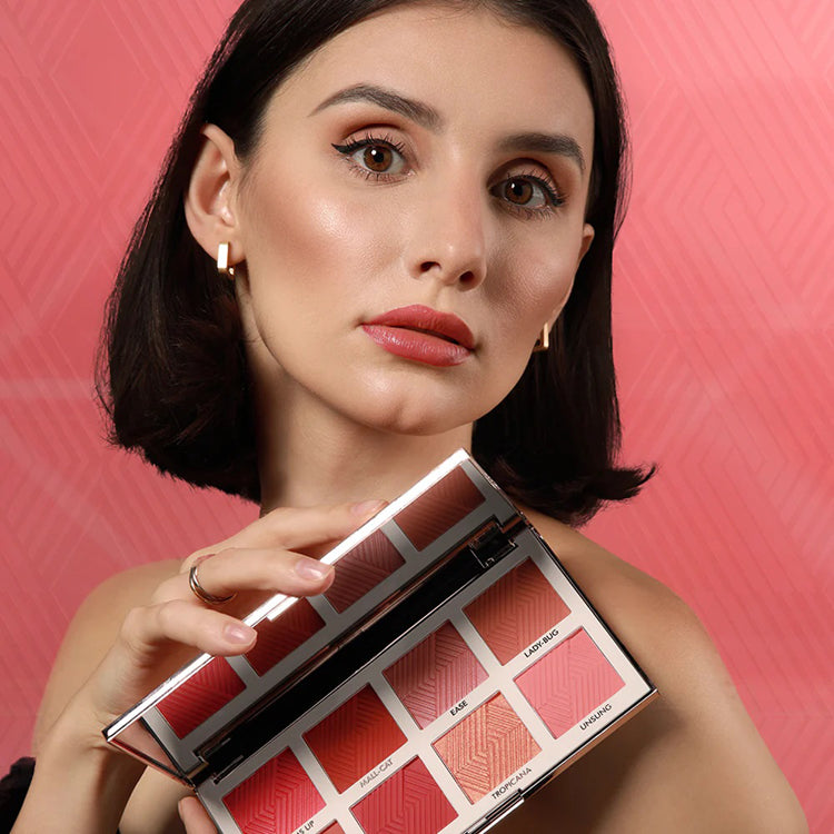 Forever52 Backstage Essential 8 Color Blush Palette