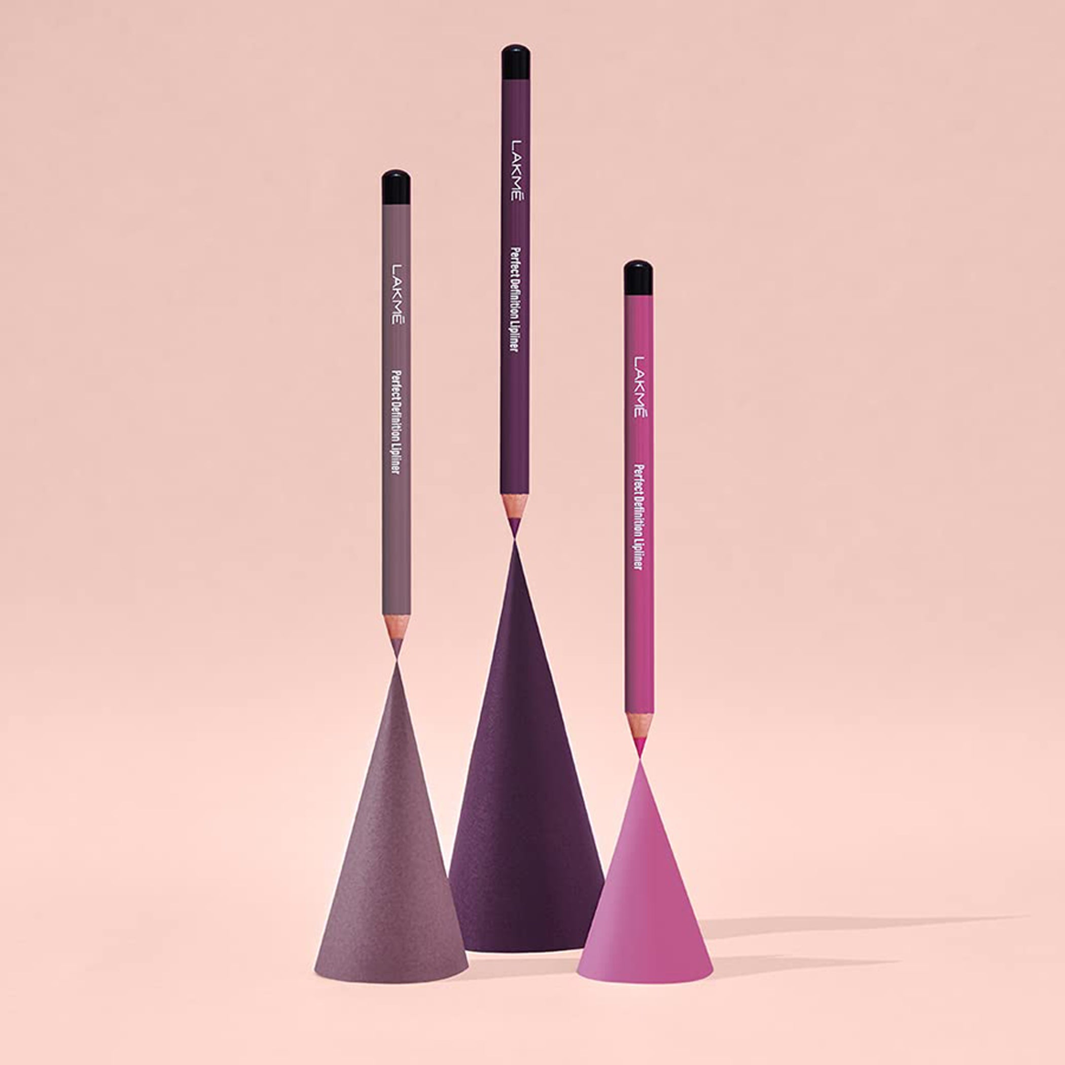 Lakme Ultimate Glam Lip Liner 0.78G