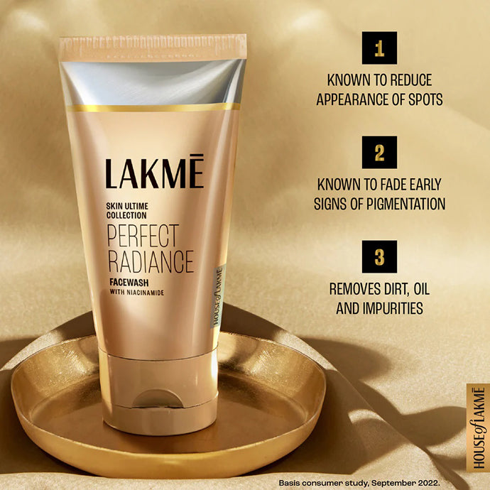 Lakme Absolute Perfect Radiance Intense Brightening Facewash