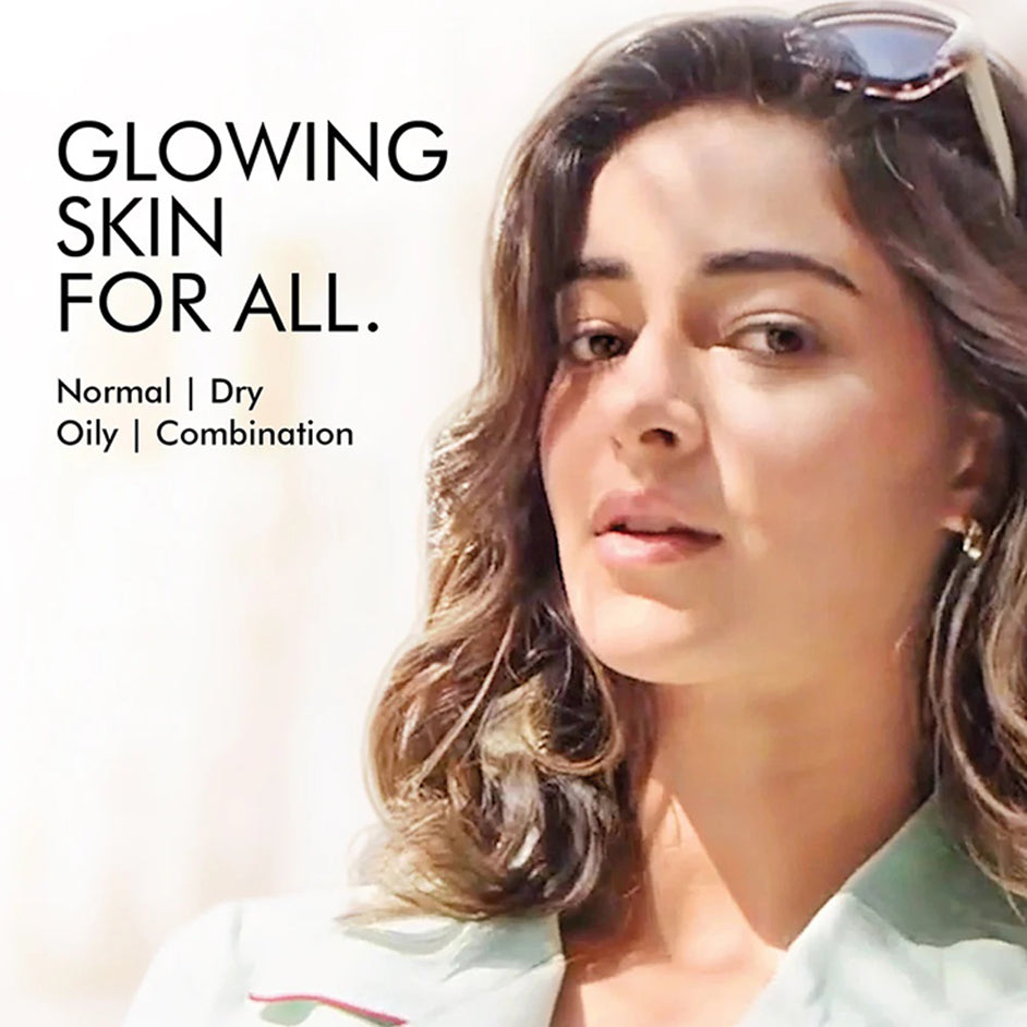 Lakme Blush & Glow Strawberry Facewash, with Vitamin C Serum