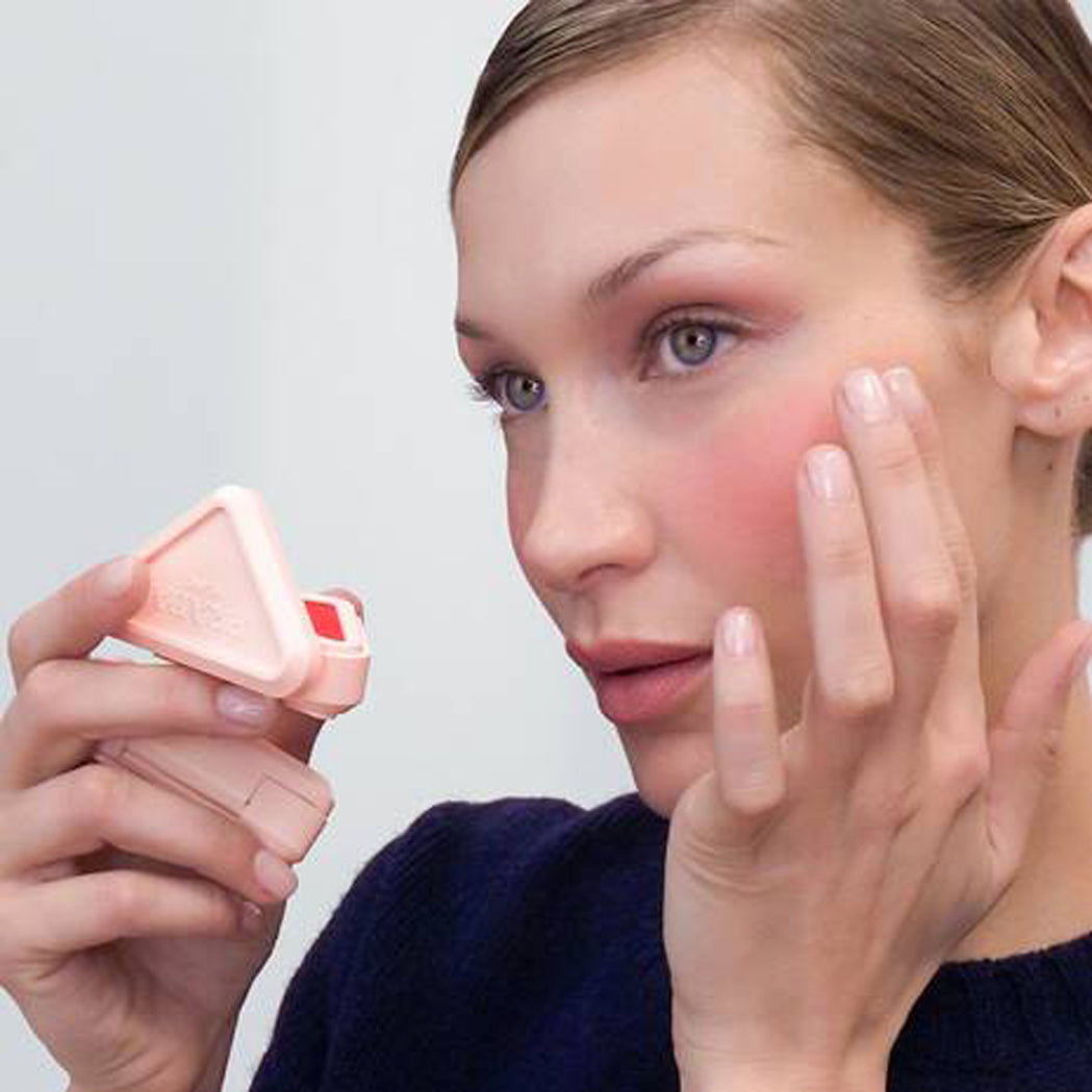 Prada Touch Cream To Powder Color Creme 3.5g